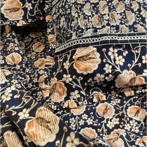 Anthropologie Windflower x1 standard sham Floral Navy Bedding